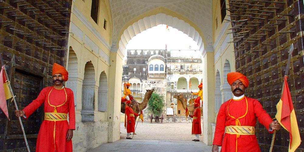 Tours Packages in Udaipur for Mandawa Tours