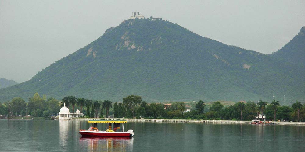 Boatride at Fateh Sagar Lake