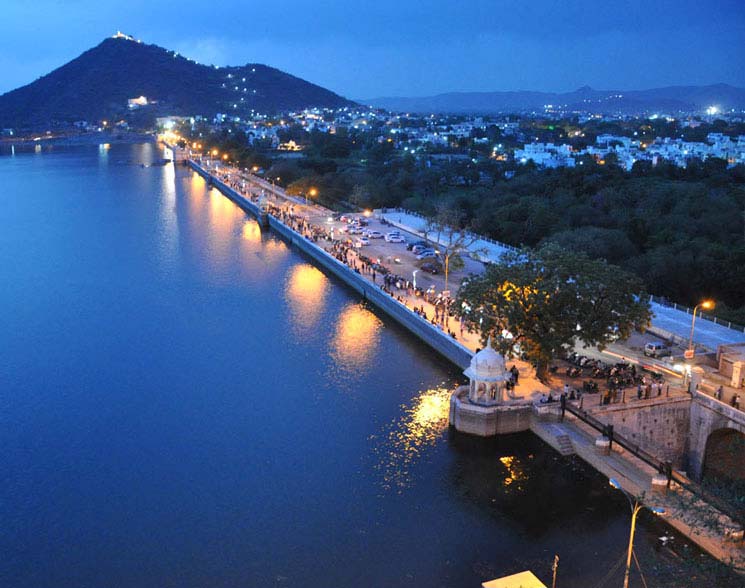 Lake Fatehsagar